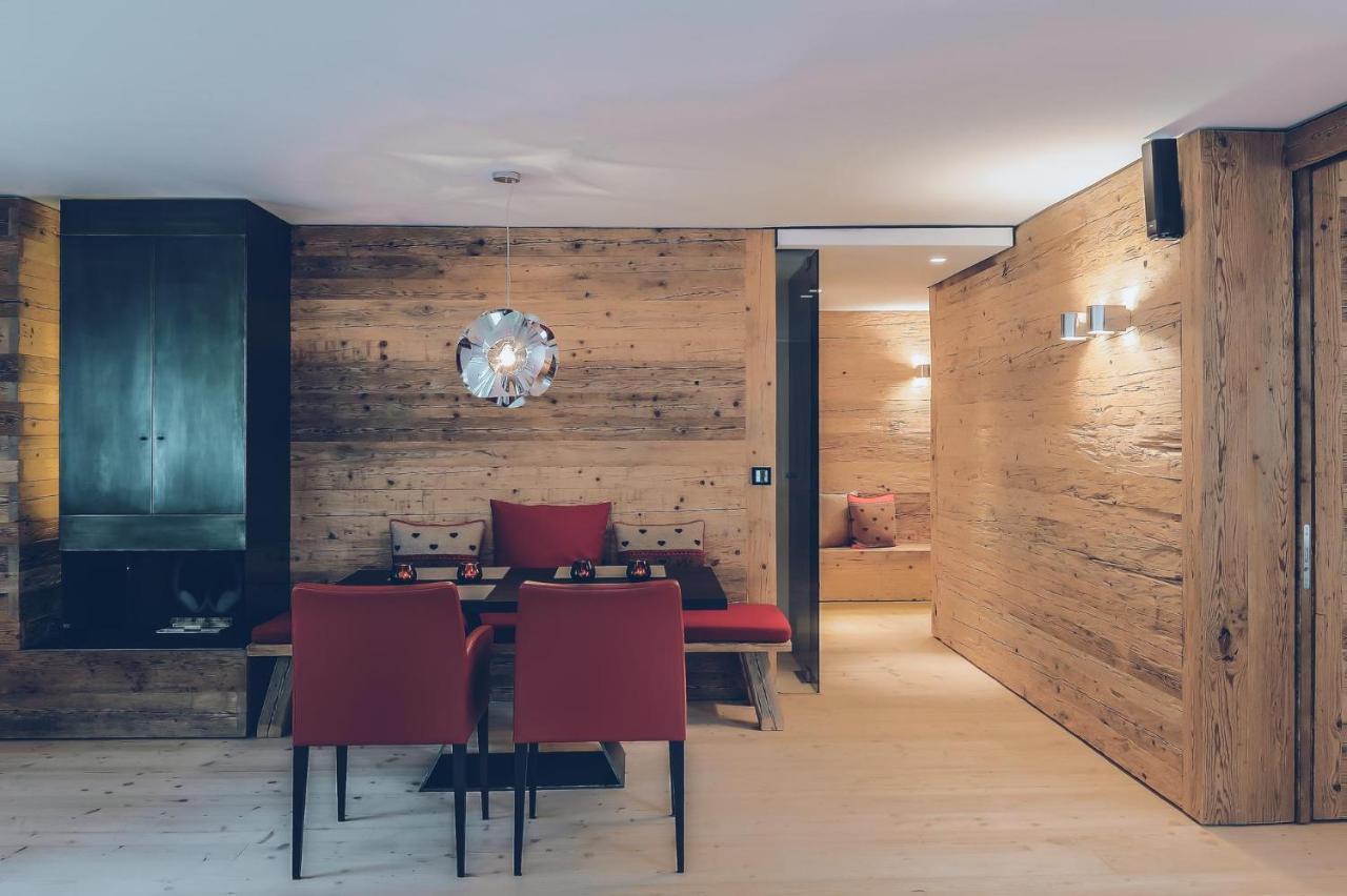Elizabeth Arthotel Adults Only 이스크글 외부 사진
