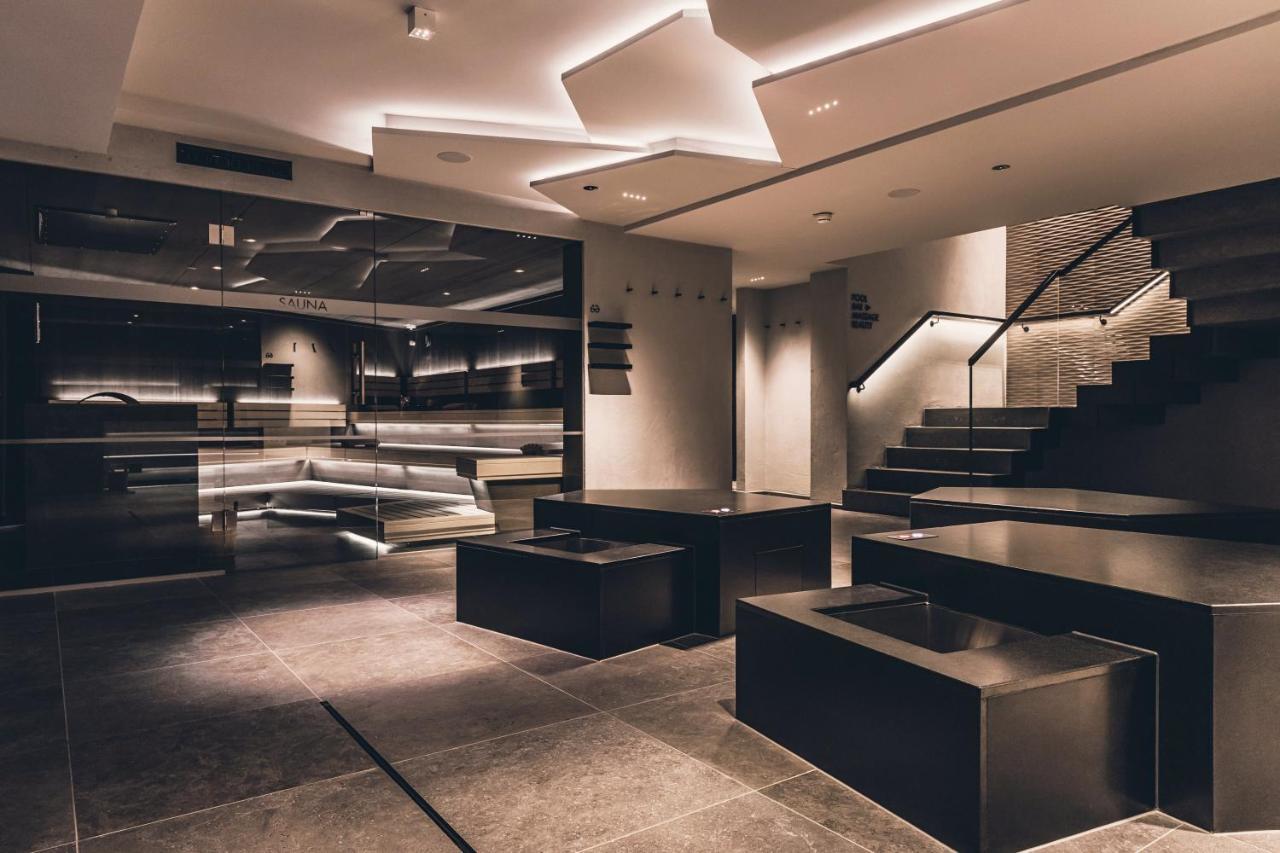 Elizabeth Arthotel Adults Only 이스크글 외부 사진