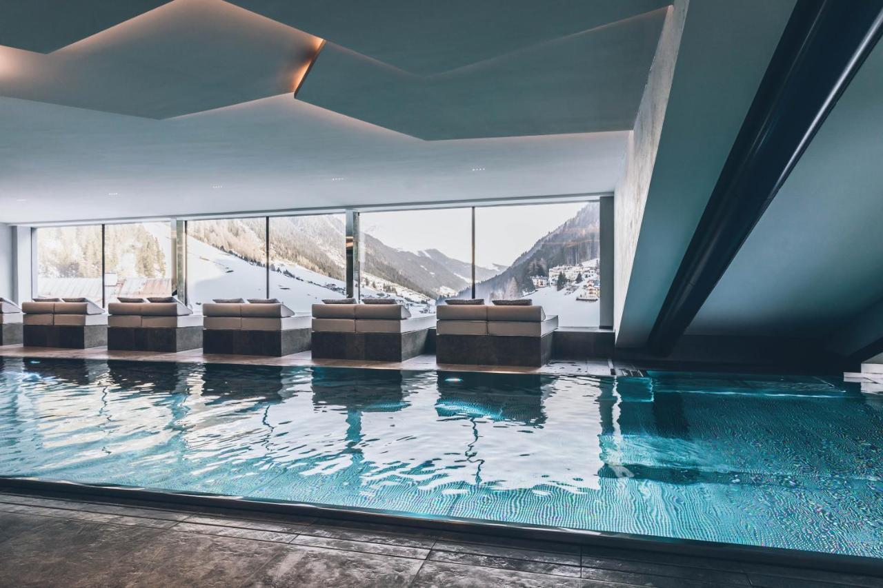Elizabeth Arthotel Adults Only 이스크글 외부 사진