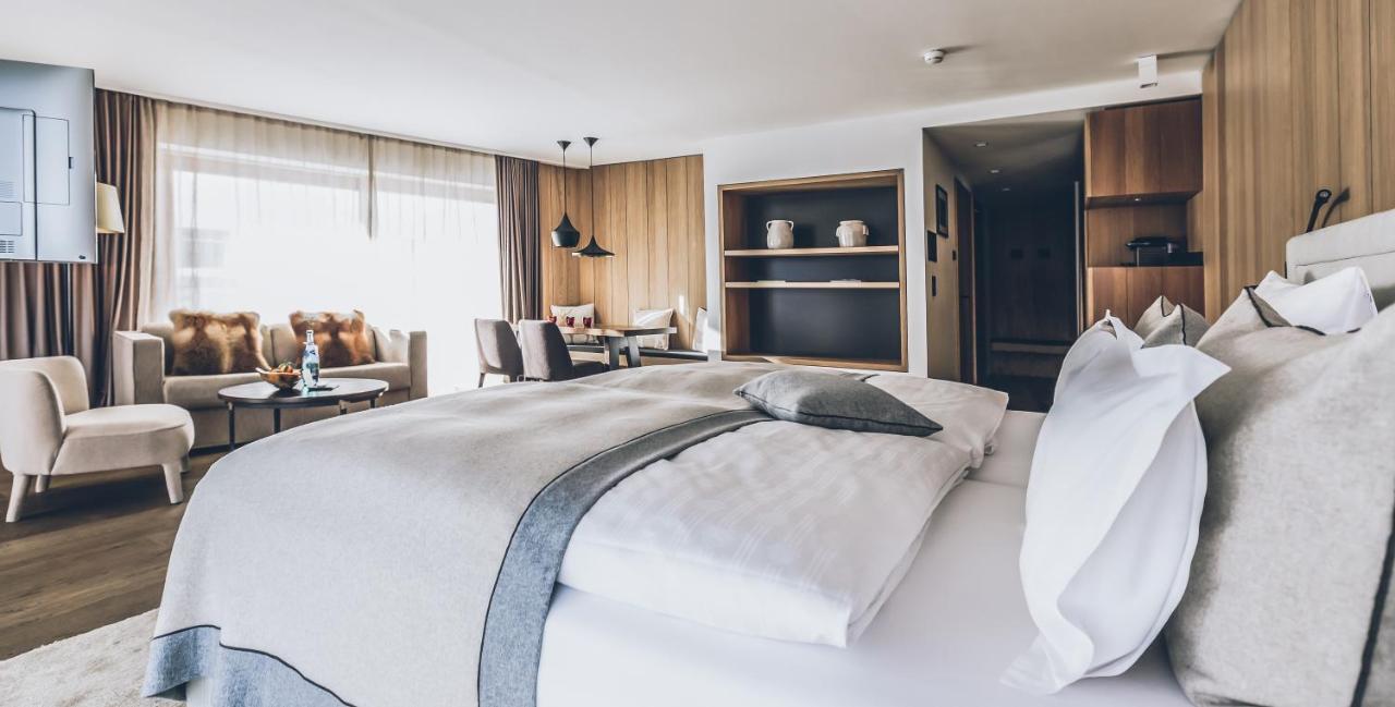 Elizabeth Arthotel Adults Only 이스크글 외부 사진