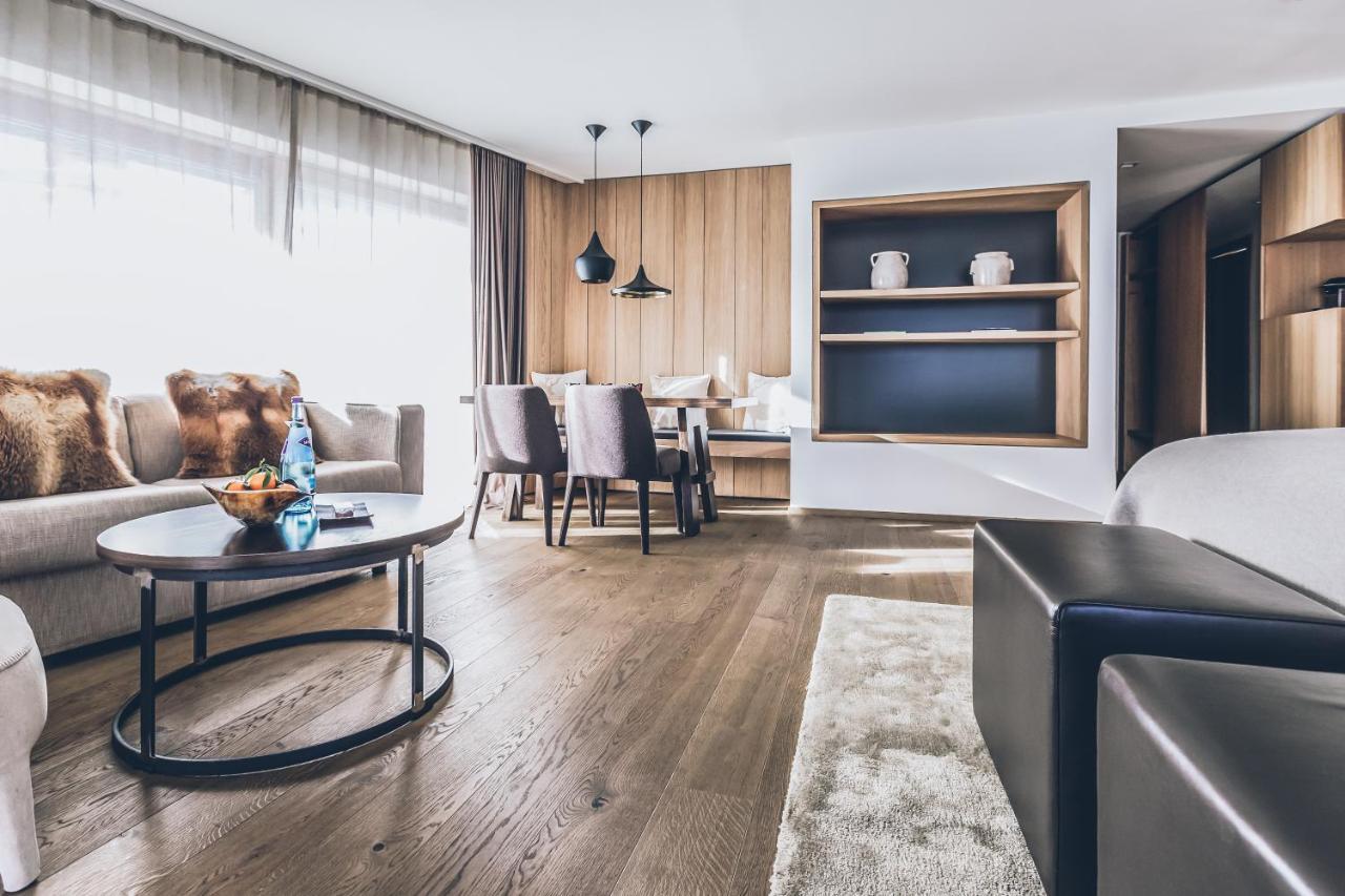 Elizabeth Arthotel Adults Only 이스크글 외부 사진