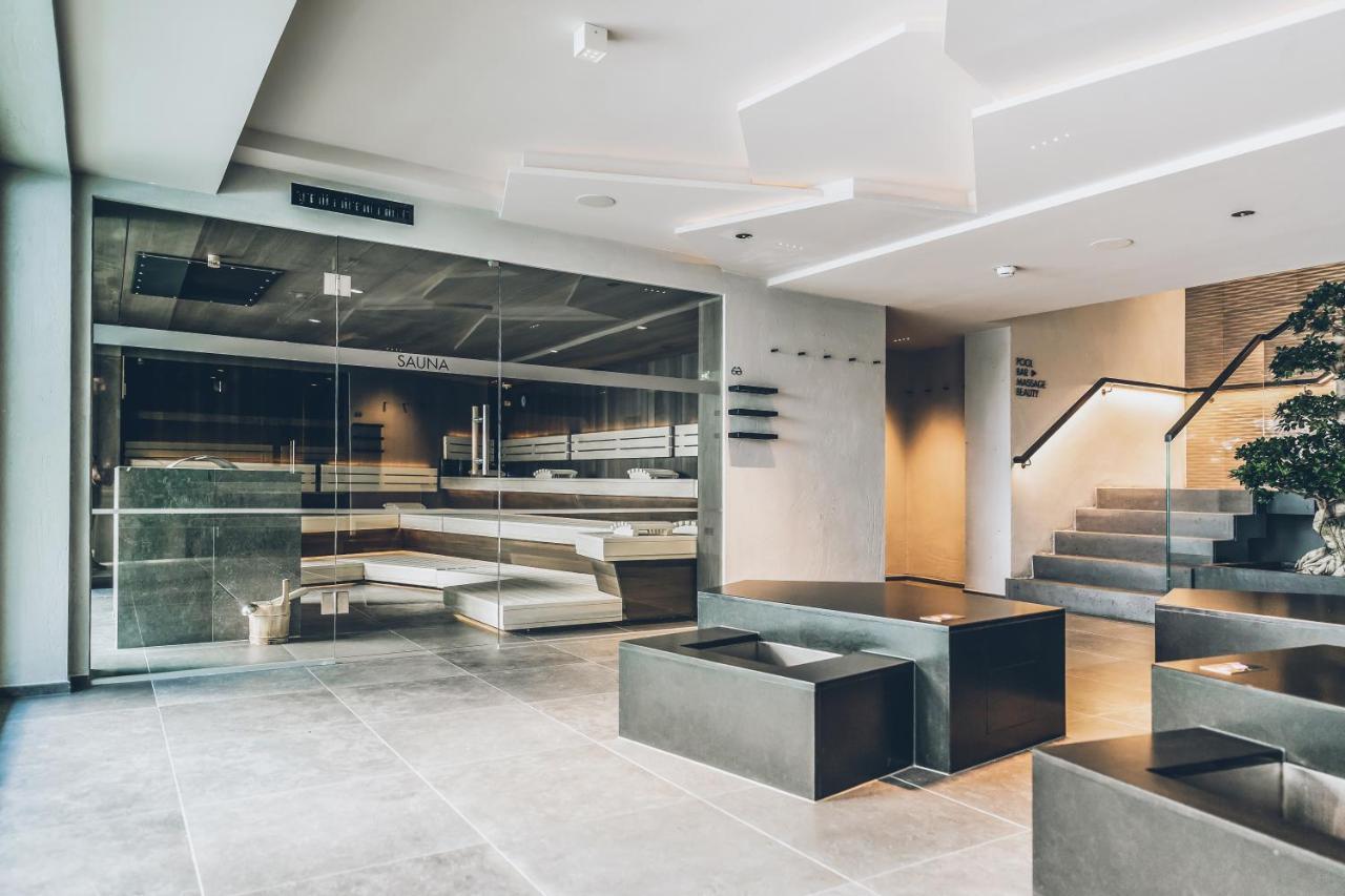 Elizabeth Arthotel Adults Only 이스크글 외부 사진