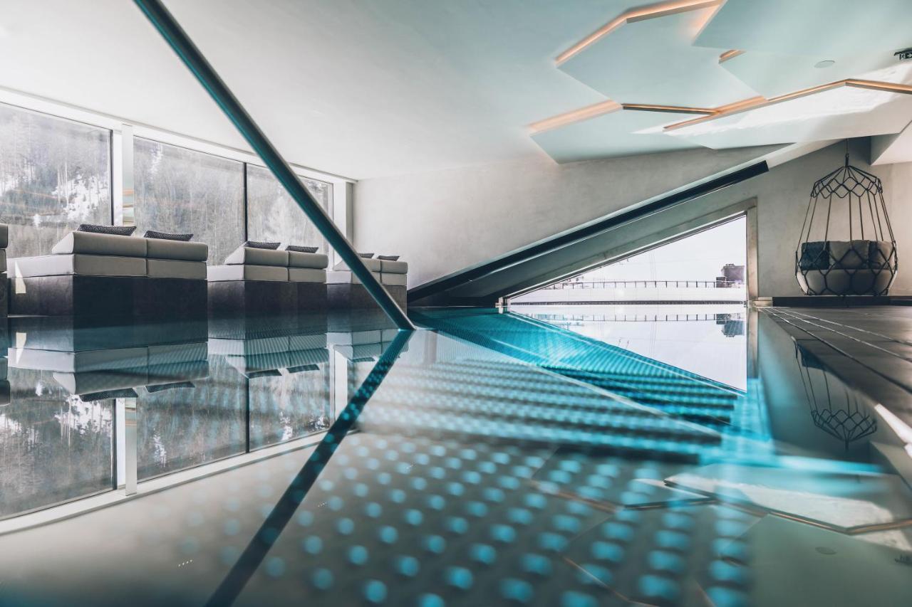 Elizabeth Arthotel Adults Only 이스크글 외부 사진