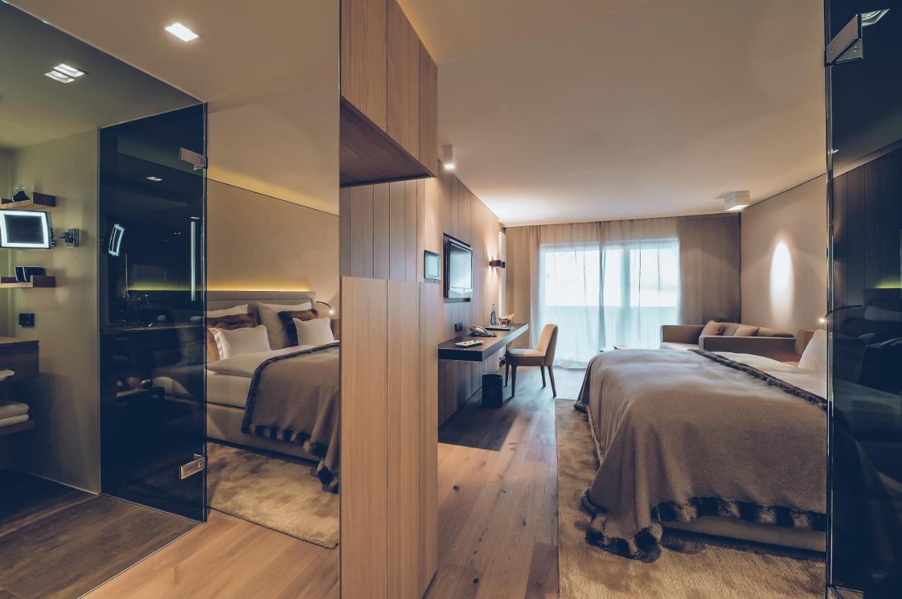 Elizabeth Arthotel Adults Only 이스크글 외부 사진