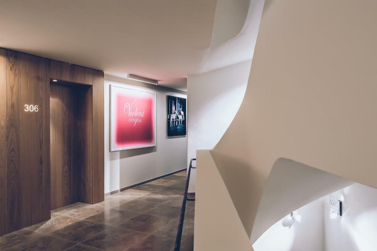 Elizabeth Arthotel Adults Only 이스크글 외부 사진